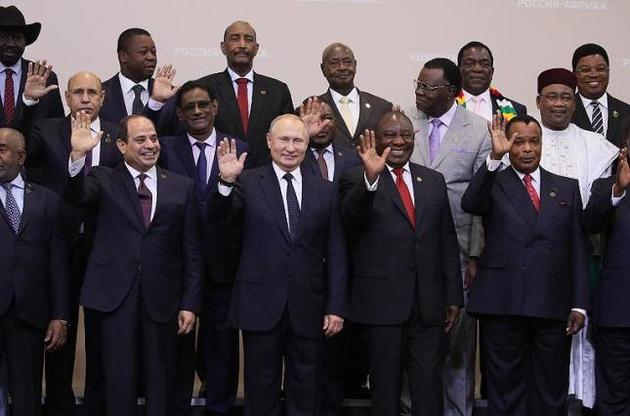 Путин выставляет напоказ растущее влияние России в Африке – The Economist