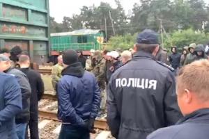 Поліція прибрала протестувальників від російських вагонів з вугіллям на Львівщині