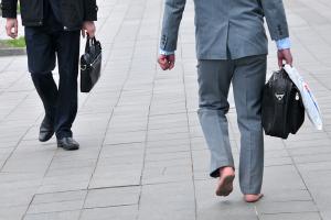 Бедный, потому что…