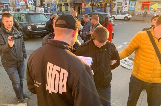 Следователя взяли с поличным