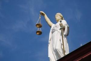 Опубликован президентский закон о судебной реформе