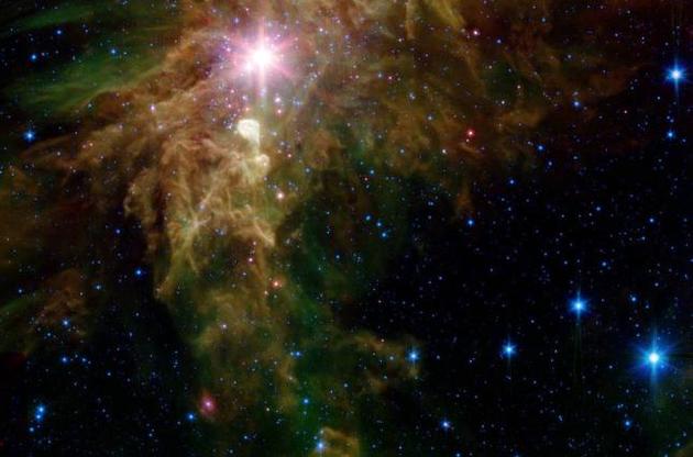 NASA показало космічну Різдвяну ялинку