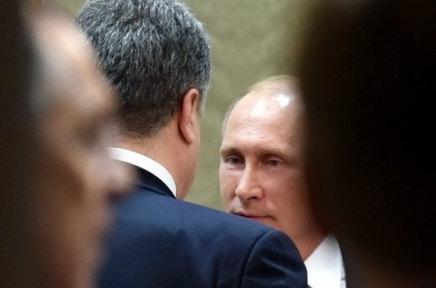 Порошенко настаивал на подписании Минских соглашений главарями "ЛДНР" и признал их власть – Путин