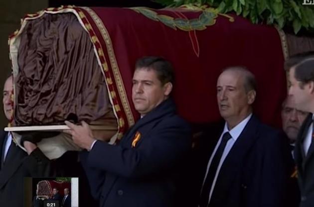 В Испании перезахоронили диктатора Франко