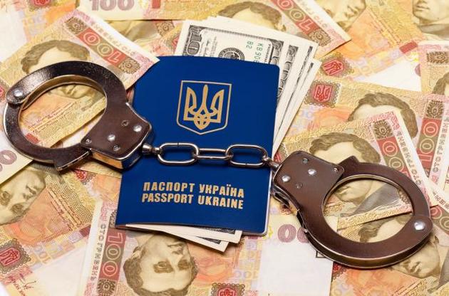 Суд відправив під арешт ексголовного податківця Одещини