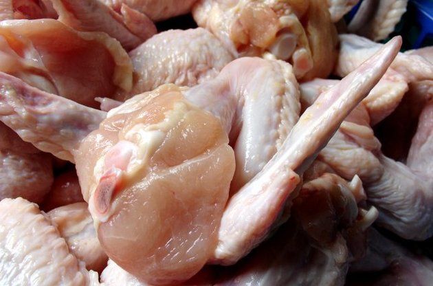 Европарламент увеличил квоты на украинскую курятину