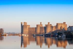 Самые красивые замки Уэльса