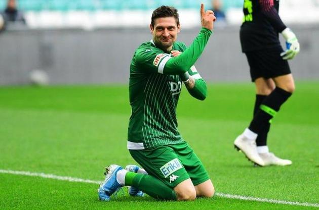 Селезнев помог своей команде победить