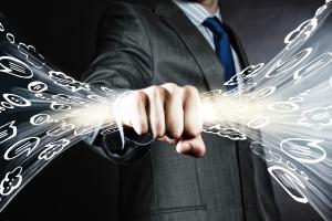 Рента глобальної Мережі: унікальність чи прокляття?