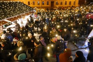 Из-за новогодне-рождественских праздников движение транспорта в центре Киева ограничат на два месяца