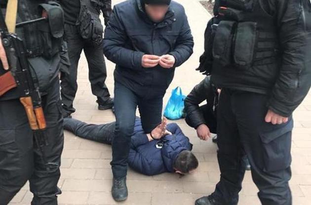 В Киеве боевик "ДНР" ранил офицера полиции