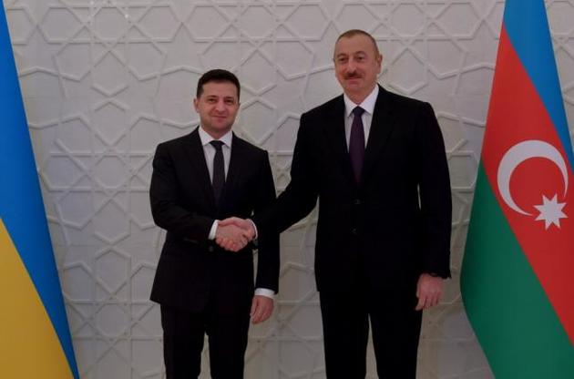Україна видала Азербайджану опозиціонера для створення сприятливих умов переговорів Зеленського з Алієвим – оглядач