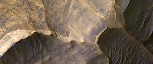 NASA показало необычный песчаник на Марсе