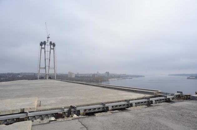 У Запоріжжі оголошено тендер на добудову моста-довгобуду - радник прем'єра