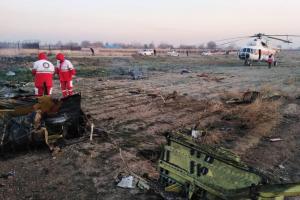 З'явилися перші фото з місця трагедії з українським літаком — живих немає