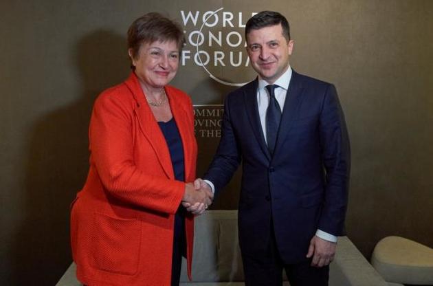 Зеленський у Давосі обговорив з директоркою-розпорядницею МВФ нову програму розширеного фінансування