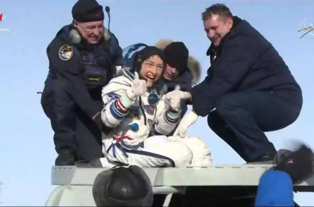 Астронавт-рекордсменка NASA вернулась на Землю