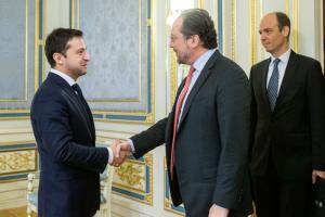 Зеленский провел встречу с министром иностранных дел Австрии