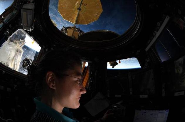 Астронавт NASA установила рекорд длительности полета среди женщин