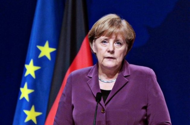 Партія Меркель створила в коаліцію з ультраправою партією і спричинила масові протести  в Німеччині