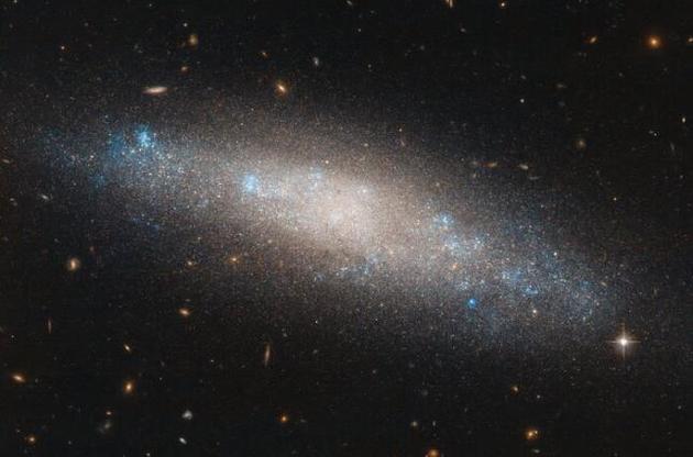 "Хаббл" отримав знімок незвичайної спіральної галактики