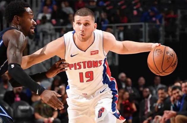 Михайлюк регулярно виходить на майданчик