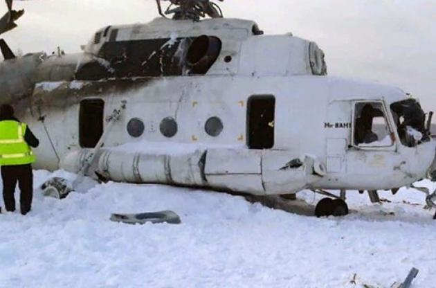 У РФ вертоліт Мі-8 здійснив жорстку посадку, 15 осіб постраждали