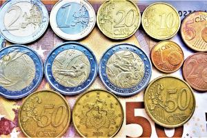 В ЕС могут упразднить монеты двух номиналов