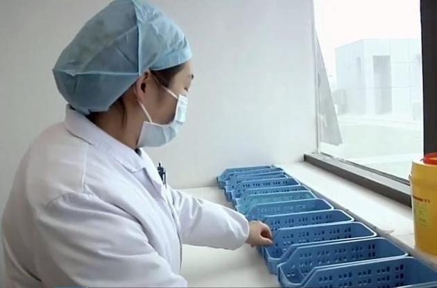 У Китаї збудували ще одну спеціалізовану лікарню для хворих на коронавірус