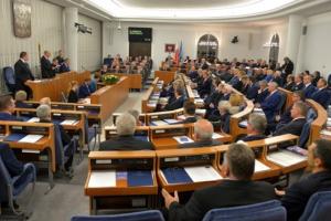 Сенат Польщі засудив антипольські заяви влади РФ