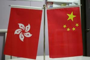 В Гонконге проходят местные выборы, явка высокая
