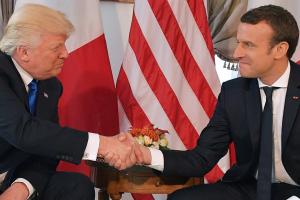 Трамп вважає, що Франція відколюється від НАТО