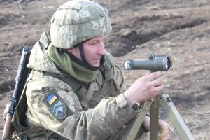 Боевики 12 раз обстреляли украинские позиции в Донбассе — штаб
