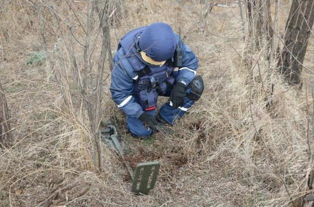 Українські рятувальники продовжують знаходити вибухонебезпечні предмети на ділянках розведення