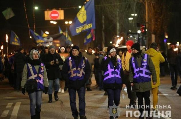 Полиция открыла набор патрульных и снизила возрастные ограничения