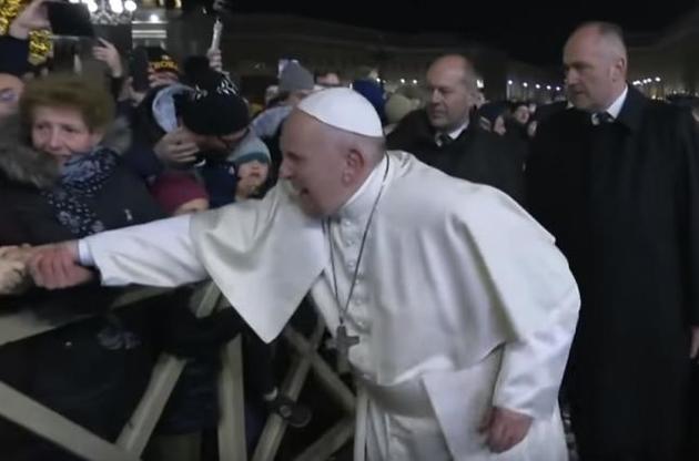 Папа Римський вибачився за інцидент з прочанкою