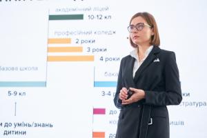 До 2023 року в Україні врегулюють питання викладання українською та іншими мовами