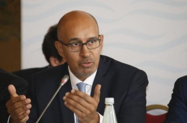 Дезір впевнений, що надмірне регулювання шкодить свободі слова та незалежності журналістів