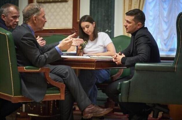 Зеленський змирився зі своєю скромною роллю на Форумі пам'яті жертв Голокосту, де виступатиме Путін