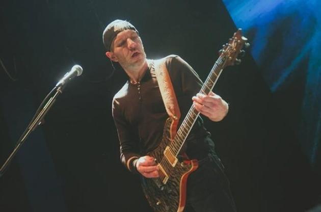 У минулому році музиканта дуже сильно побили, і він впав у кому