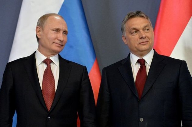 В РФ утверждают, что получили запрос Венгрии на "защиту нацменьшинств" в Украине