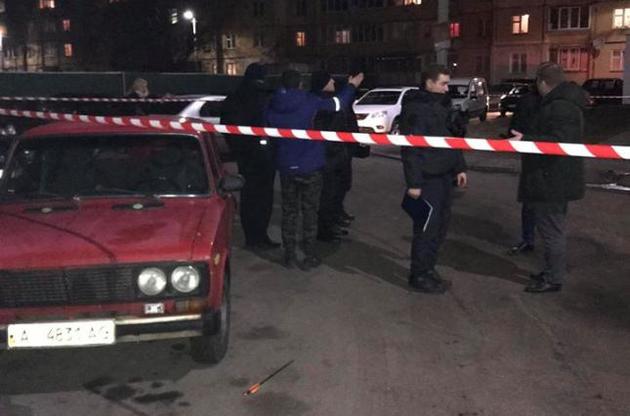 В Борисполе чиновницу горсовета обстреляли из арбалета