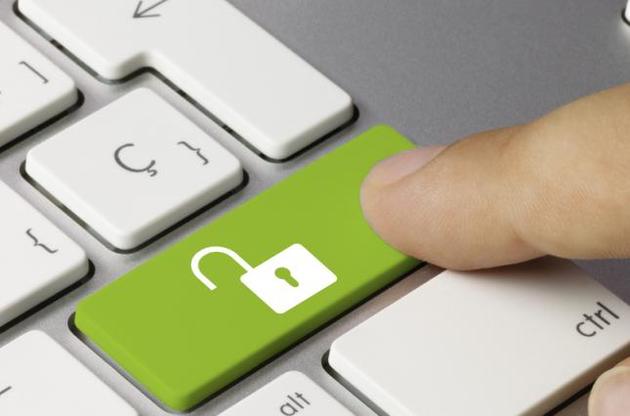 Крім відомих букмекерських контор, під забороною опинилися новинні сайти