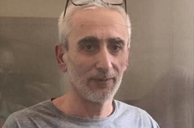 Умеров жалуется на боли в сердце и спине