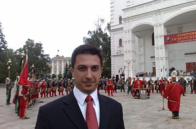 Посол стверджує, що Туреччина прагне співробітництва у питанні телеканалу