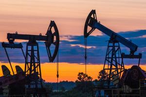 Нефтяная волна по 25 долларов: Саудовская Аравия вытесняет Россию из Европы – Bloomberg