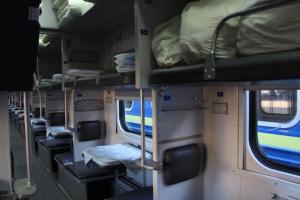 Поезд "Киев-Москва" прошел санитарную обработку и возвращается в Украину