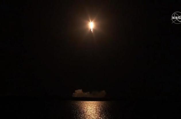 SpaceX успешно запустила космический корабль Dragon на МКС