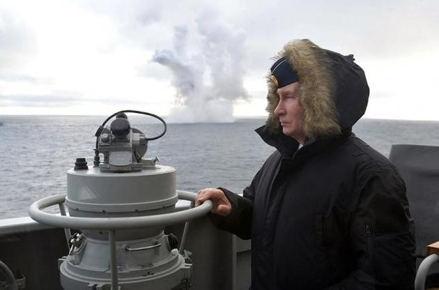 Путін знову збирається до анексованого Криму