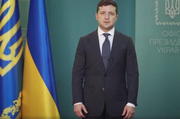 Зеленский обратился к украинцам после встречи в Новых Санжарах эвакуированных из Уханя соотечественников